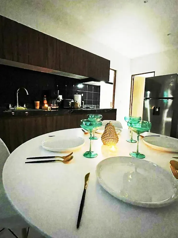 Depa 2Br Con Vista Piscina Y Gym Apartment Playa del Carmen 0*,  Mexico